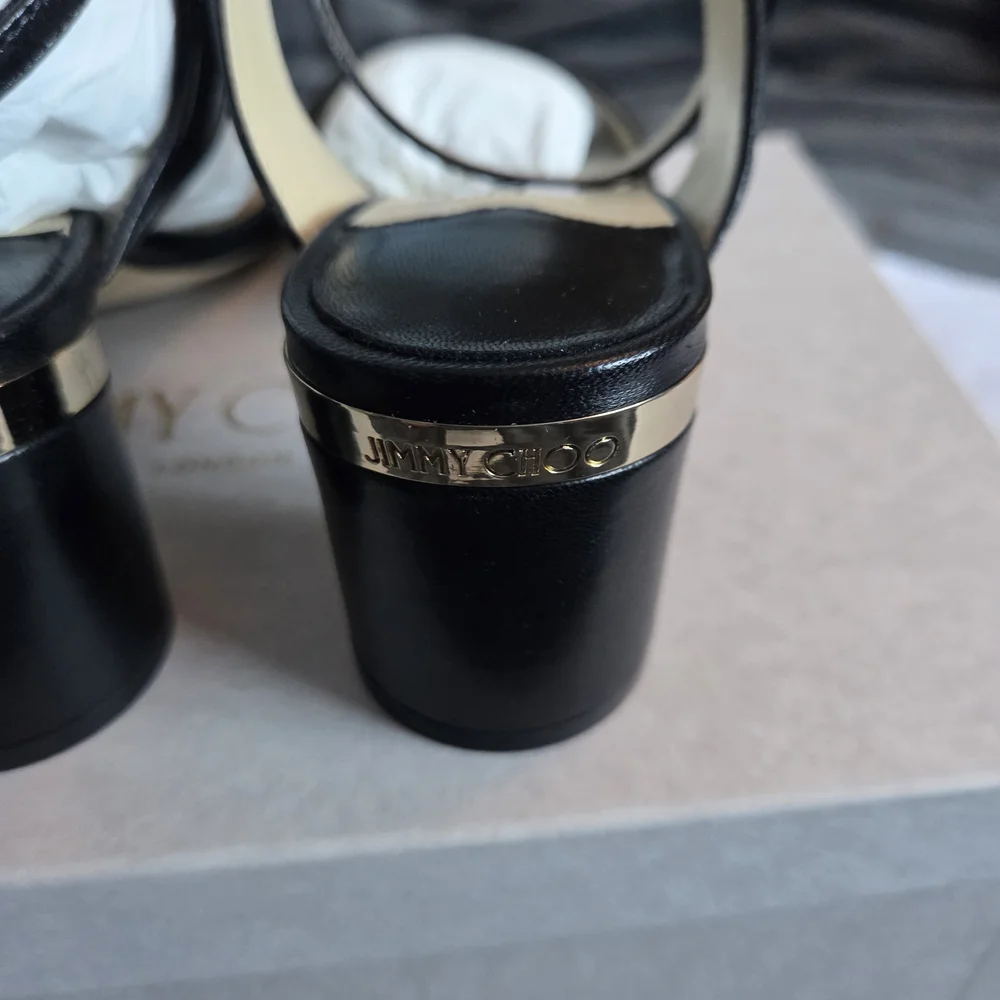 BNIB Jimmy Choo Black and Gold Sandals - Picture 5 of 14